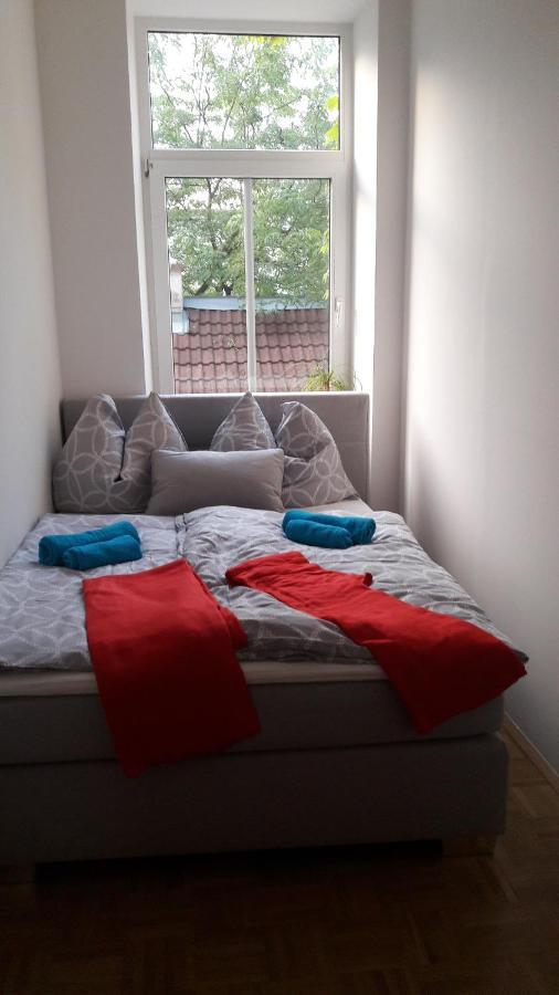 Nette Altbauwohnung Nur 10 Min Von Der Apartamento